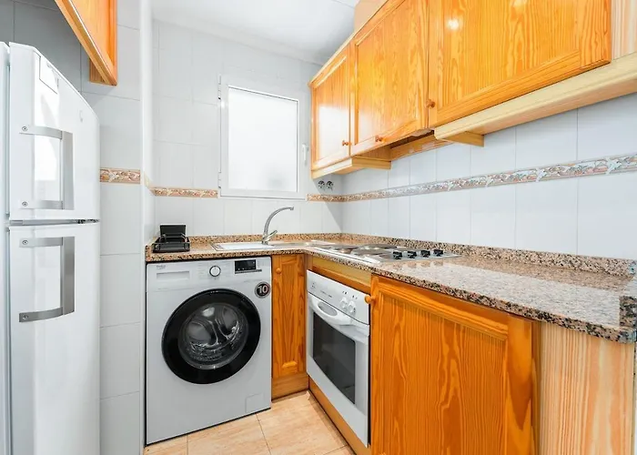 Panorama 2 * טורבייחה